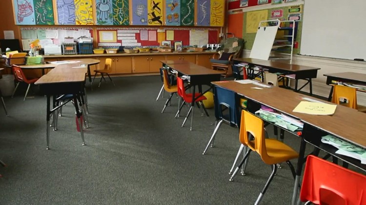 Indiana bill looks to raise scholarship funds for aspiring teachers