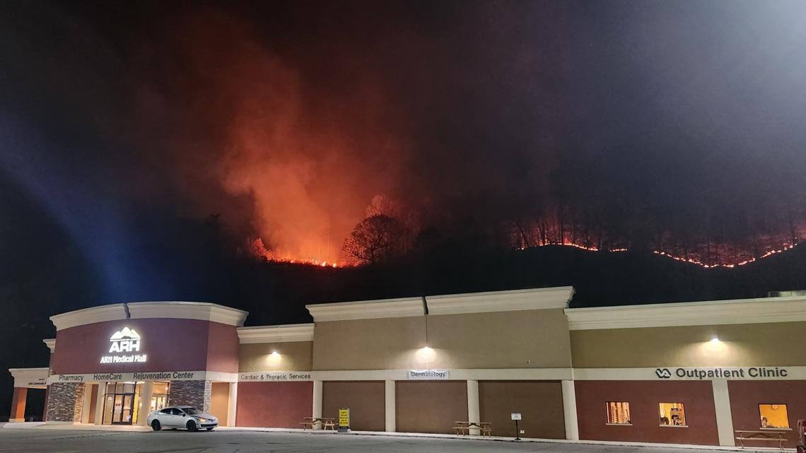 PHOTOS Wildfires burn across eastern Kentucky