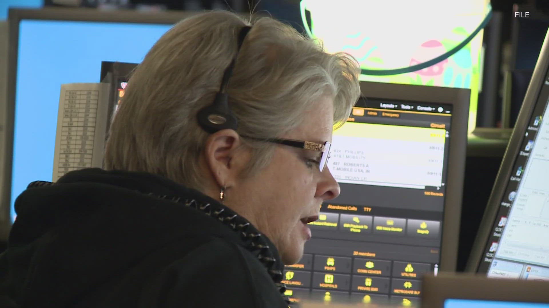 A nationwide shortage of emergency dispatchers is impacting Louisville. MetroSafe says it needs help to make sure they have staff to answer emergencies.