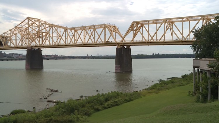 Louisville officials: Clark Memorial Bridge reopens after crash