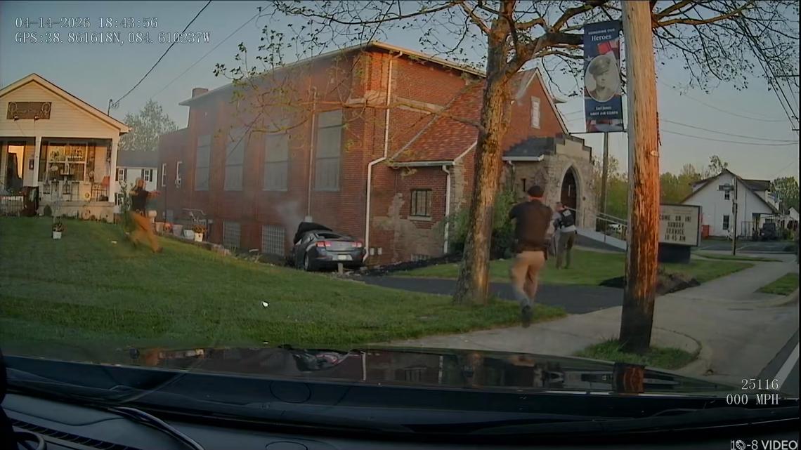 Dashcam shows alleged Ohio child abduction suspect crash into Kentucky church after police chase