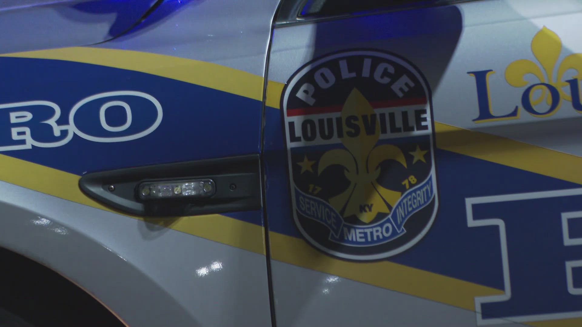 Louisville Metro Police said officers were called to the 4500 block of Popular Level Road just past 8:30 p.m. on reports of a fight.