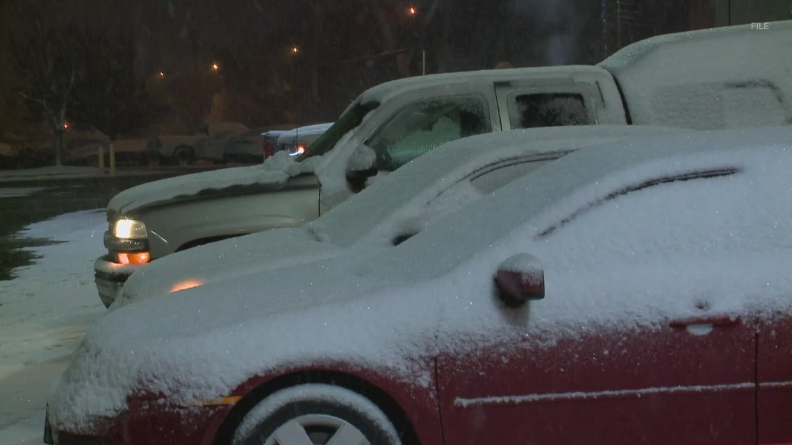 Expert Says You Should Warm Up Your Car In The Winter. Here's Why ...