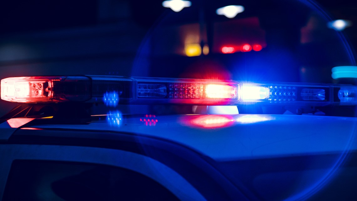 Victim hospitalized after shooting in southeast Louisville, according to LMPD