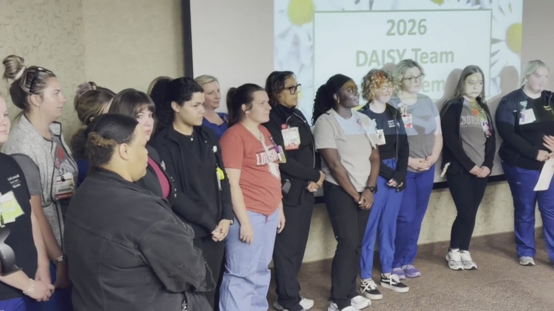UofL Health honors burn unit who cared for UPS plane crash victims