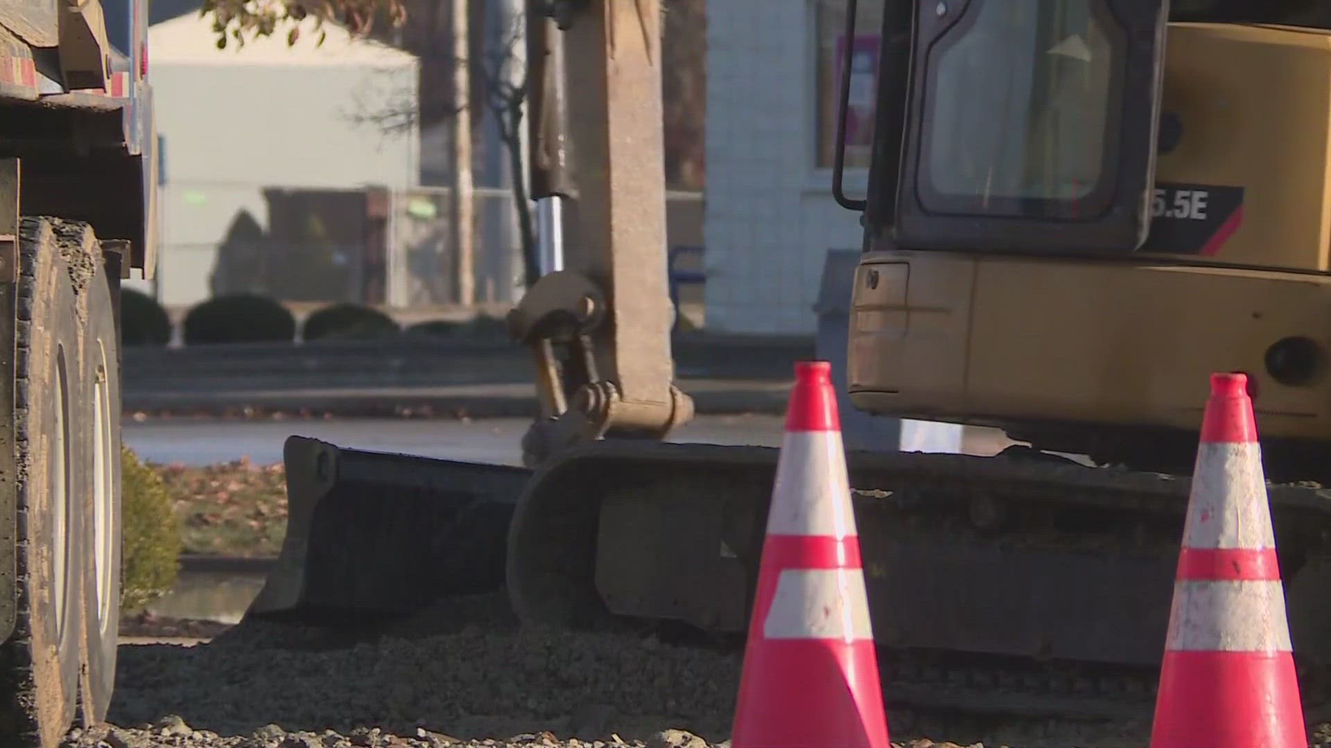 In a late night update on Wednesday, a Louisville Water spokesperson said they have restored water service to the eight businesses impacted by the water main break.