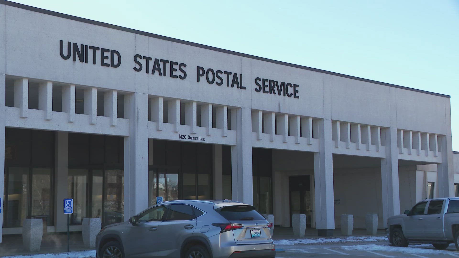 USPS tracking in Louisville: What to do if packages haven't