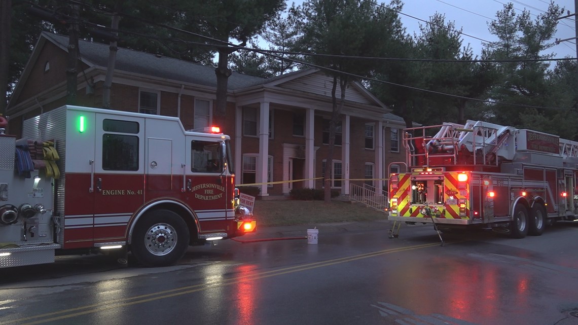 7 hospitalized after fire in Jeffersonville, Indiana