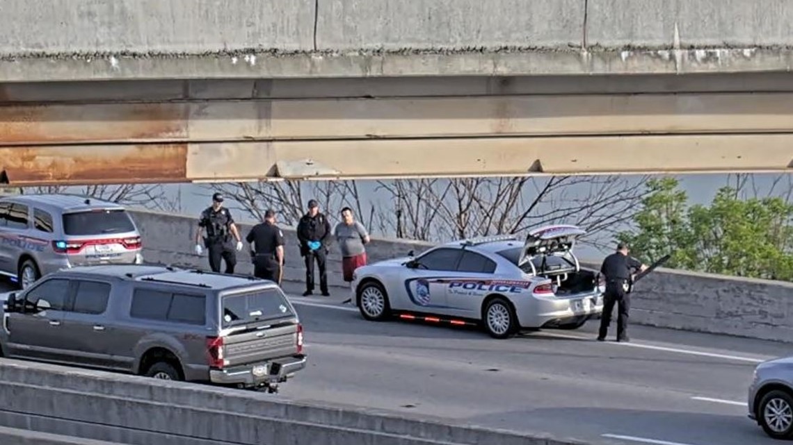 Jeffersonville, Indiana police pursuit ends in Louisville