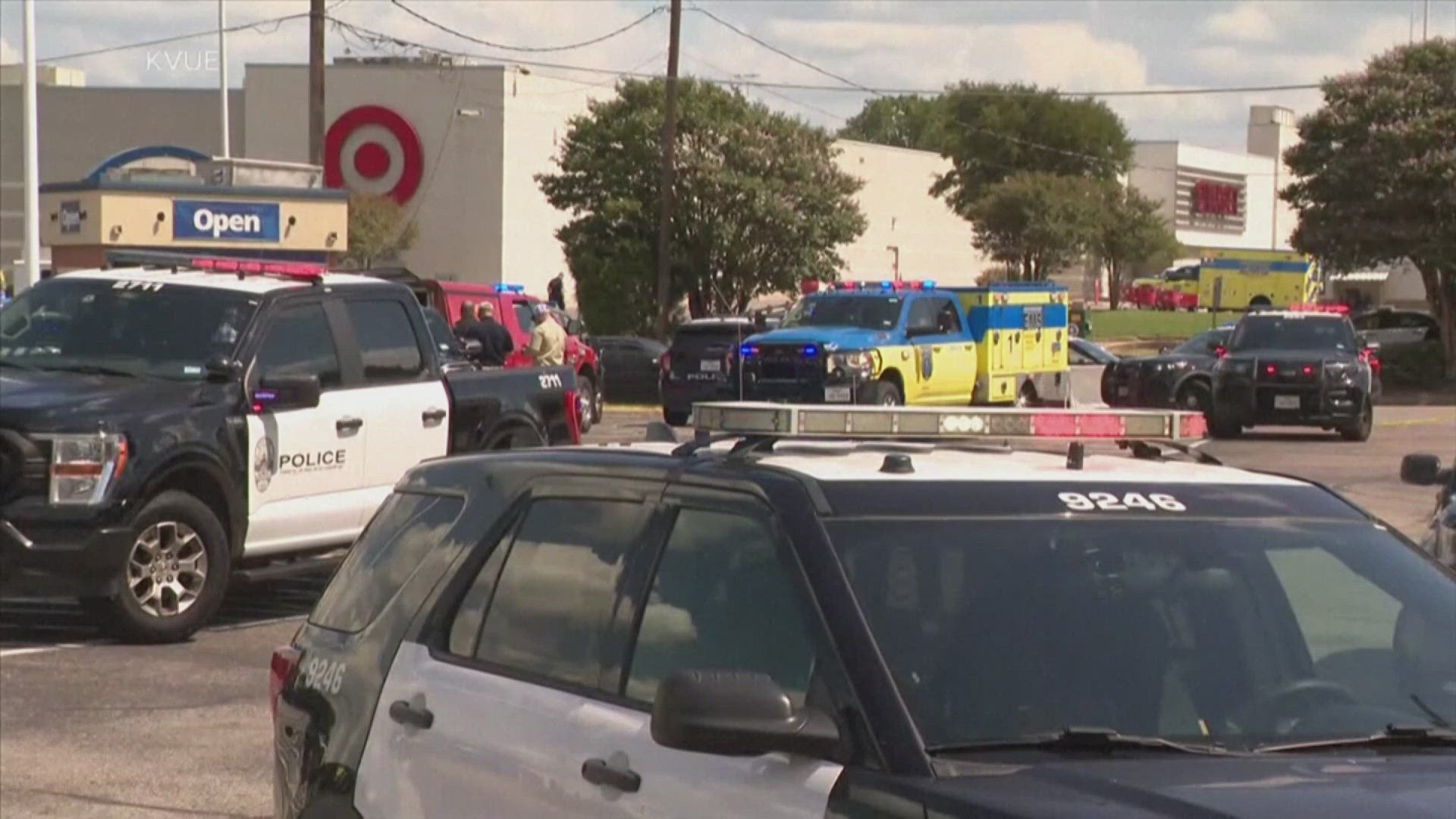 3 Dead, Suspect In Custody: The Full Story Of The Austin Target Shooting - ieuiewz