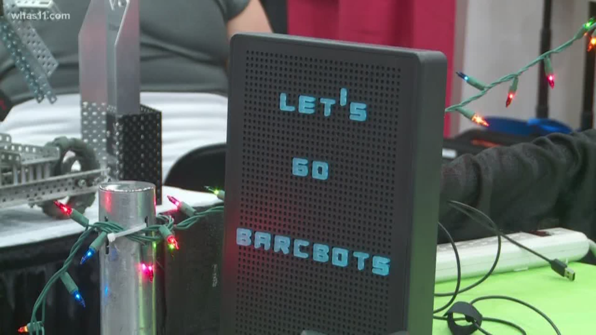 Miles away from their home base in California, one robotics team landed in Louisville for the World Championships of Robotics without their robot.
