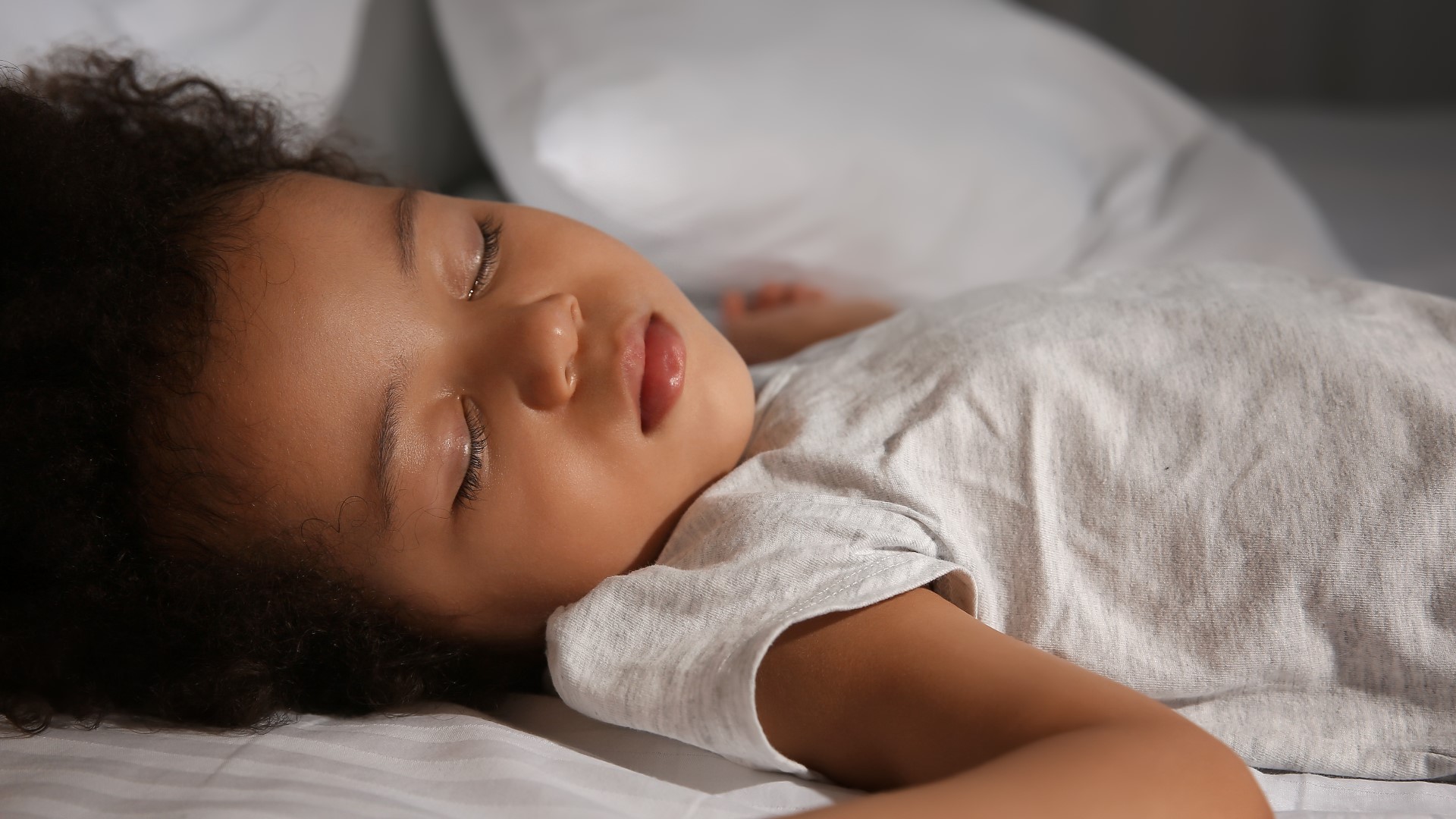 A new study surrounding the effects of mild sleep deprivation in kids reports those who slept less than 40 minutes a night, showed a decrease in their well-being.