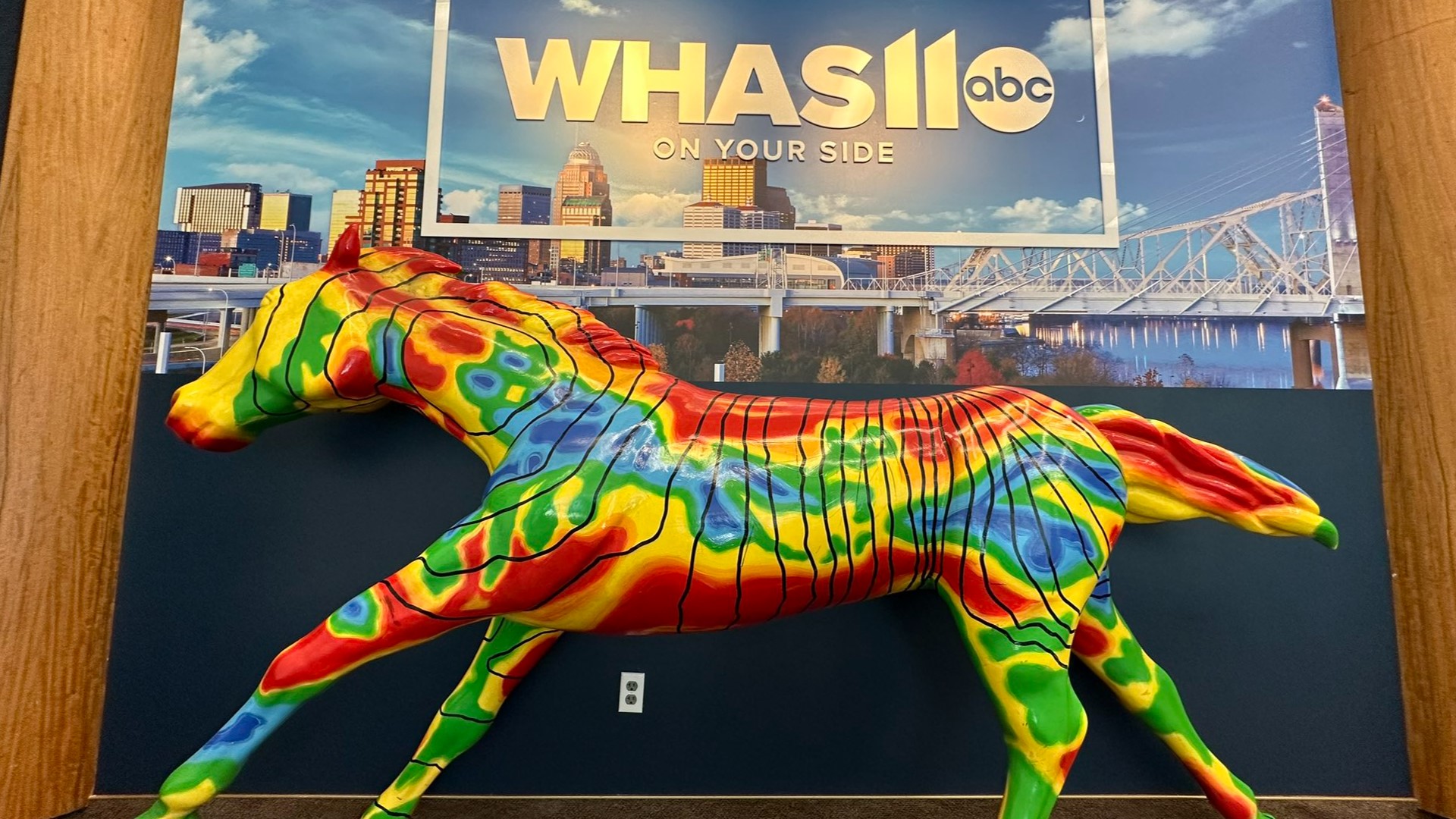 Colorful horses statues around Louisville; Here's what they are
