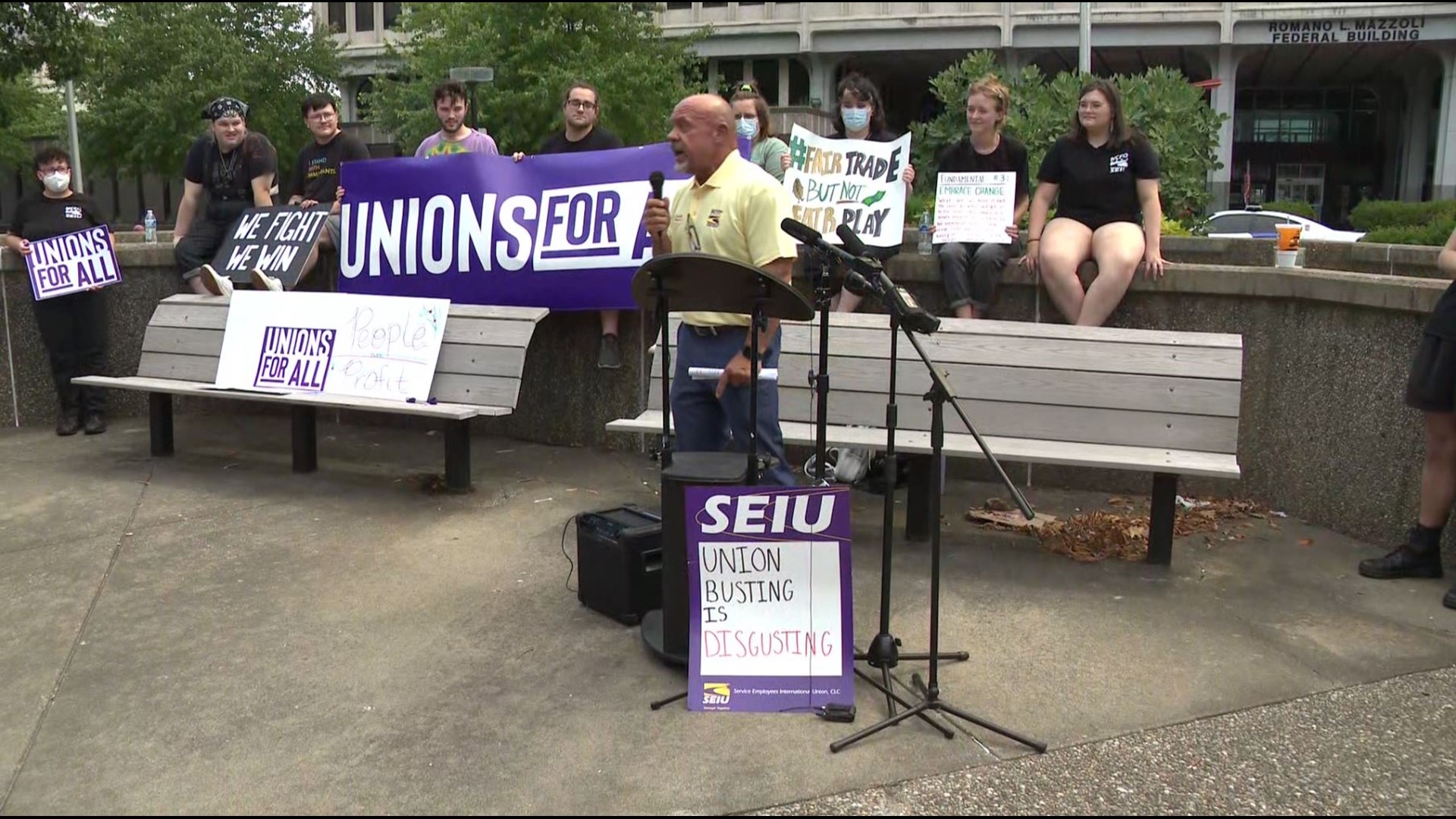 They announced it on their Twitter page Thursday, and it was the largest group to vote on unionizing in the metro in almost a decade according to union spokespeople.