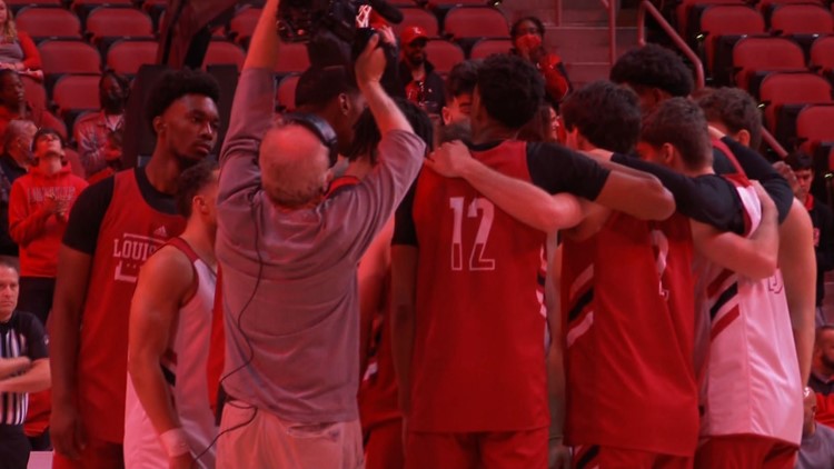 Louisville men's basketball team prepares for annual red and white