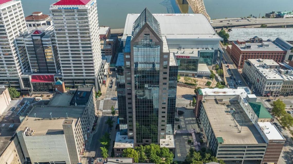 Chase Bank considers moving into downtown Louisville office tower