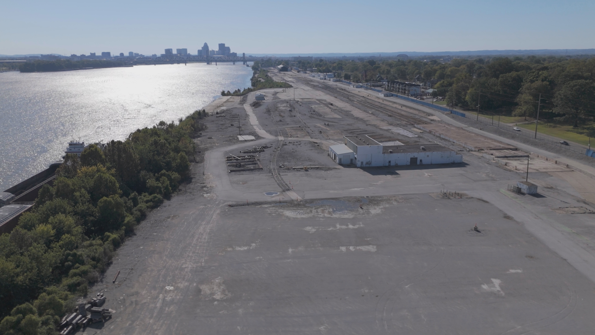 Jeffersonville may purchase Jeffboat site