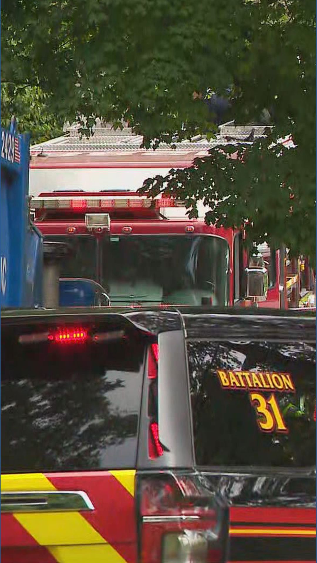 MSD worker rescued after 20-foot fall down a well near Louisville ...