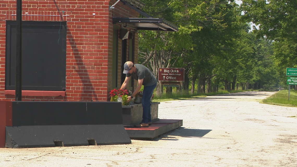 Farmer selling old Army land for southern Indiana data center