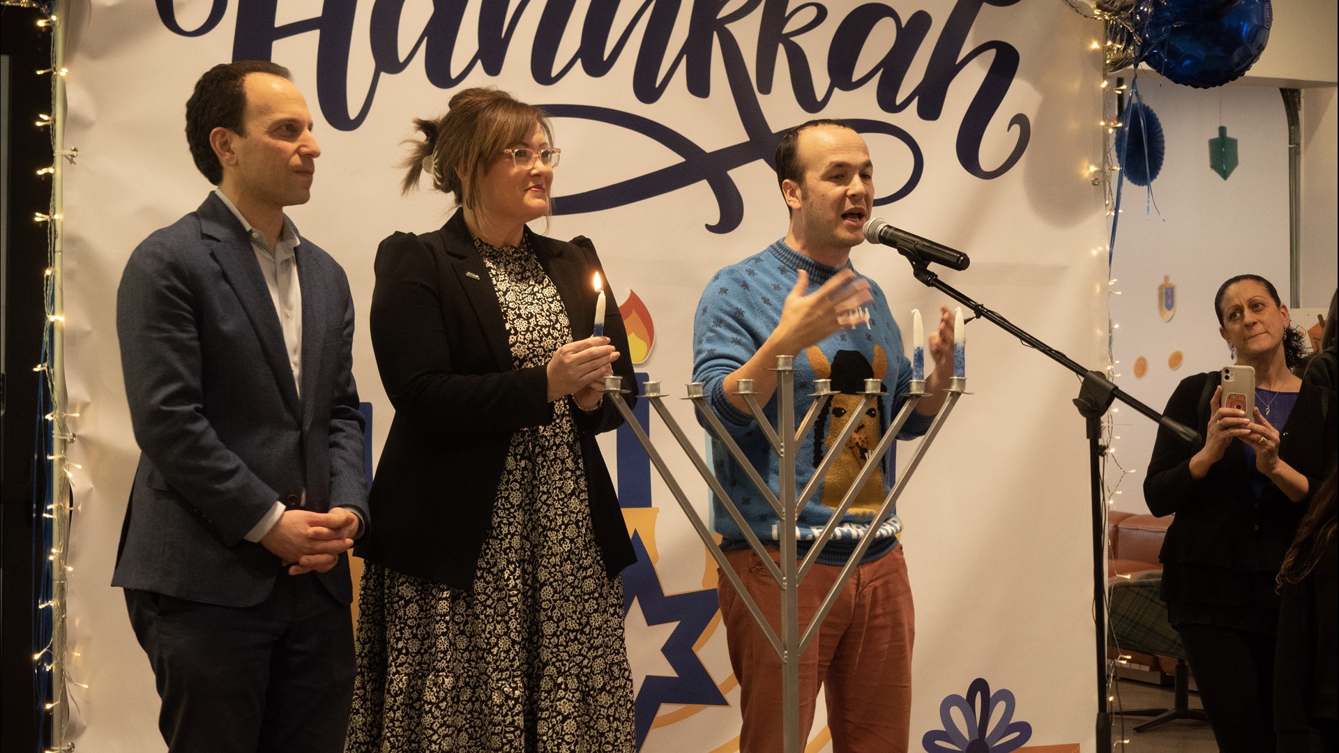 PHOTOS Hanukkah celebration at new Trager Family Jewish Community