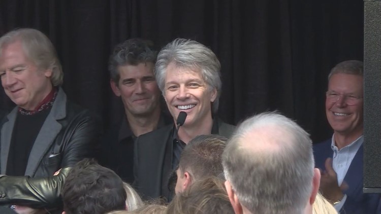 Bon Jovi makes special appearance at Rock Hall ahead of induction ceremony: video, gallery