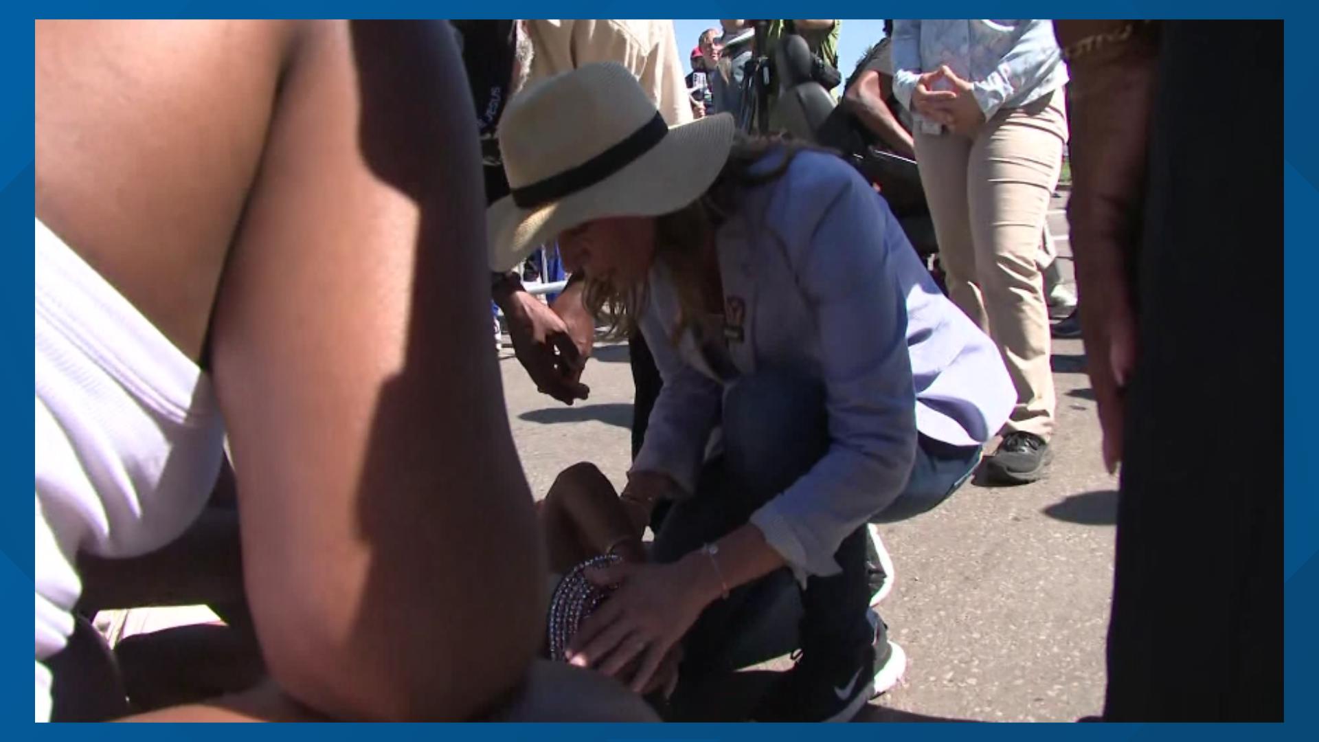 WATCH: Video shows Ohio governor candidate Amy Acton helping people at Labor Day parade after armed incident