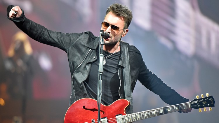 United Center - Catching 360° of Eric Church LIVE in the
