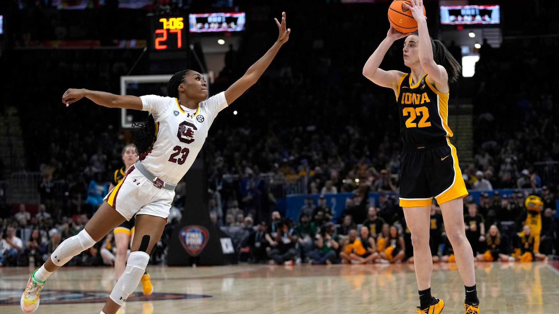 Clark will watch her former team face off against USC as her legacy gets immortalized in the rafters inside Carver-Hawkeye Arena.