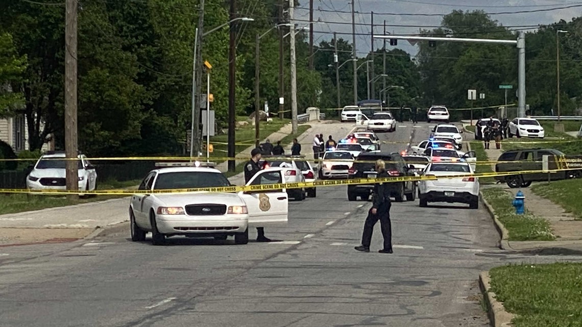IMPD: Man shot his neighbors, hit woman with SUV before police chase, officer was shot - Vimarsana News
