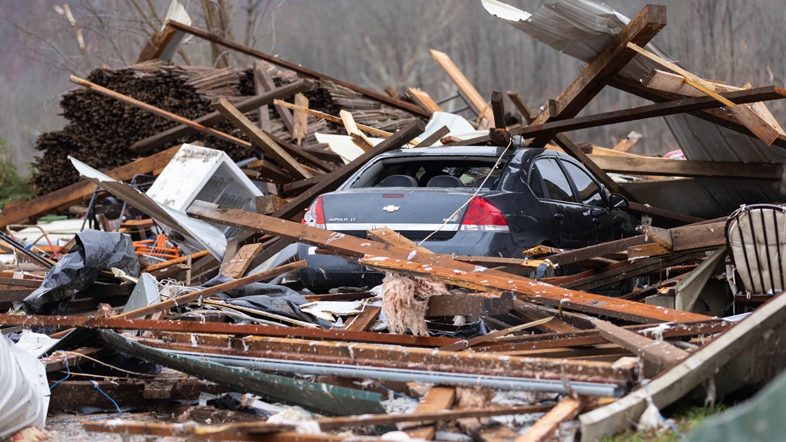 Mayfield candle factory workers share tornado experience | whas11.com