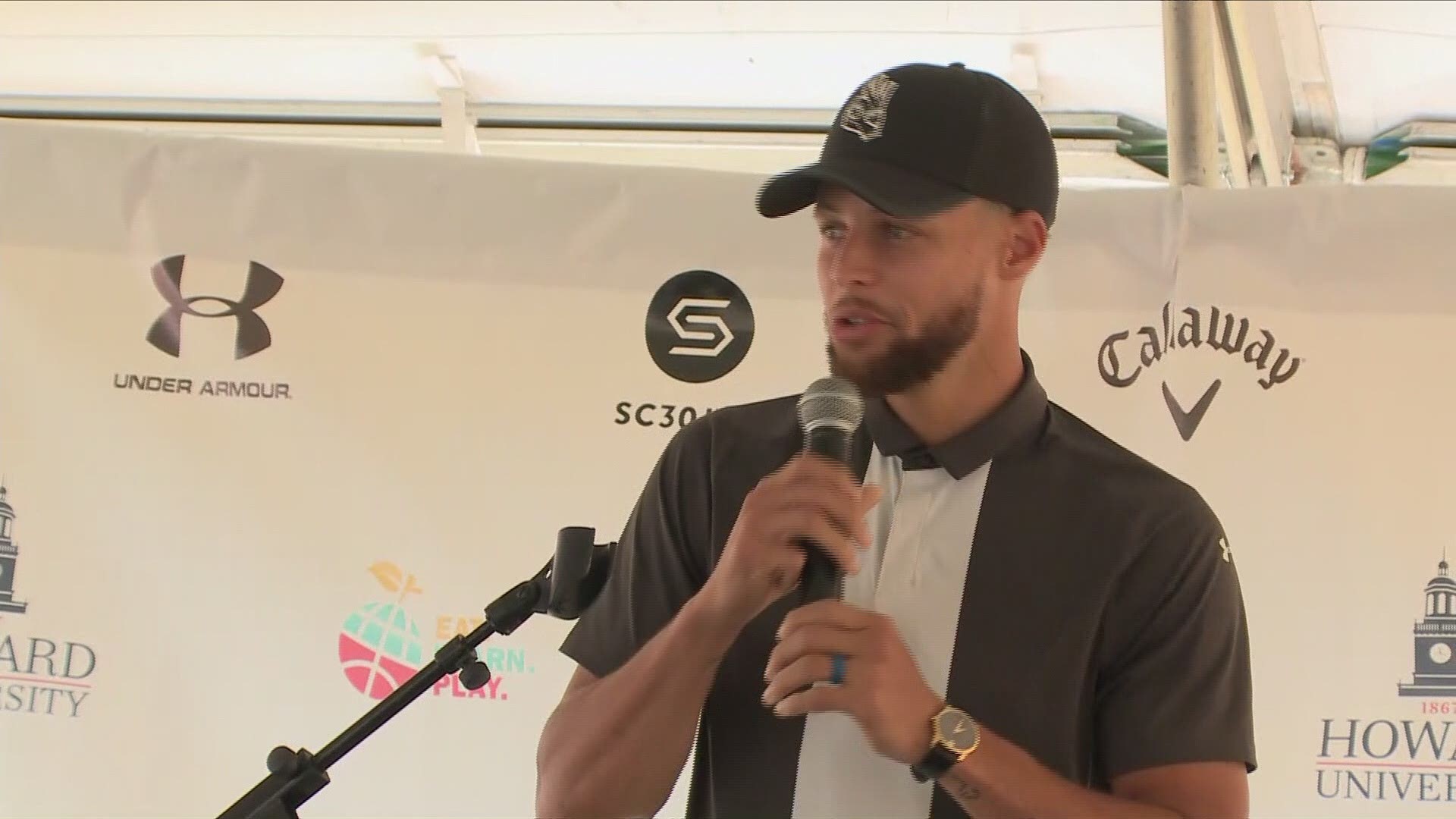 Stephen Curry sponsors golf program at Howard University