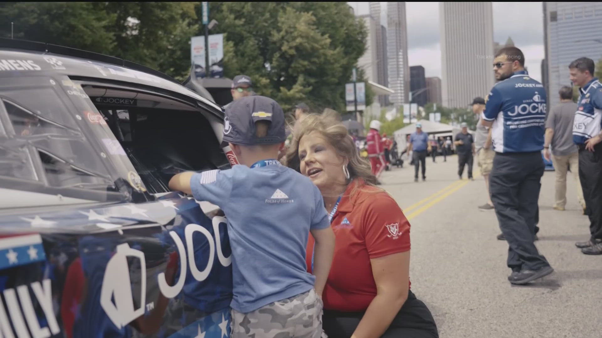 Chase Maddox, who was killed in the line of duty in 2018, will have his name painted on NASCAR driver Daniel Suarez's No. 99 Chevy car on Sunday.