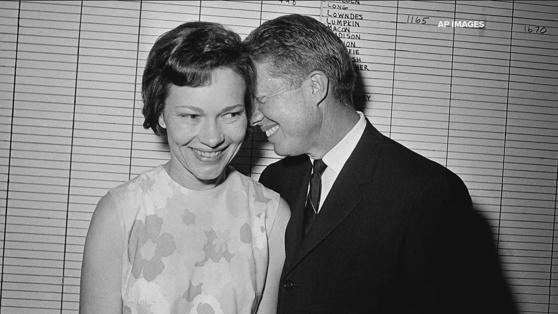 Once the longest living president, Jimmy Carter died surrounded by loved ones at 100 years old on Sunday.
