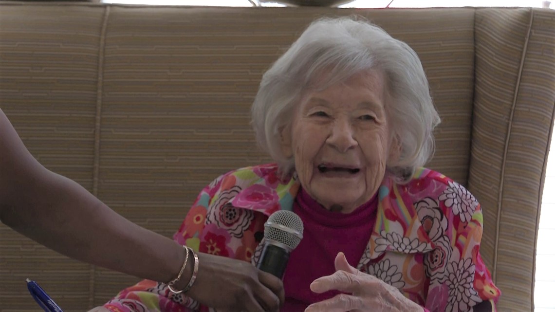 108-year-old writes book on her birthday in Sandy Springs - Vimarsana News