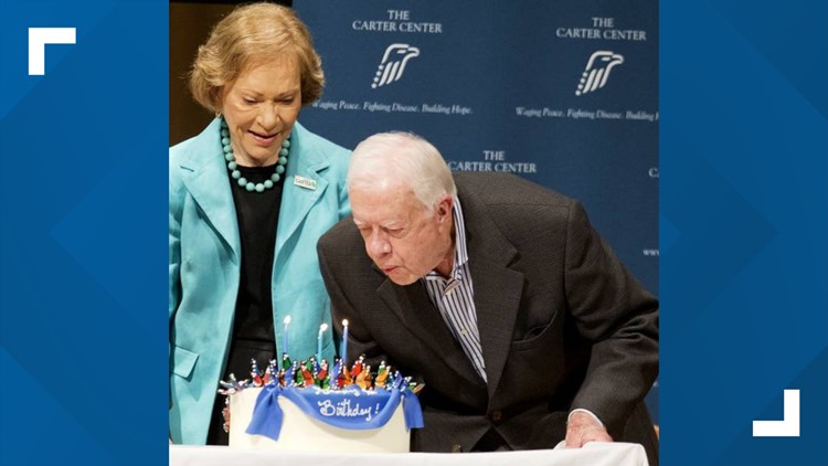 Here's how to sign President Jimmy Carter's 98th birthday card!